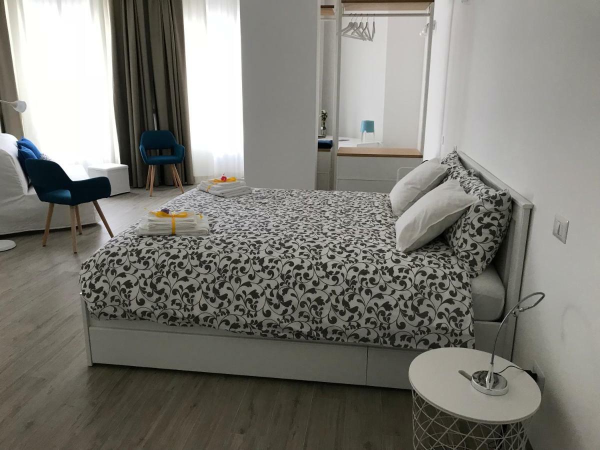 A Matera "Sotto I Pini" Villa Luaran gambar